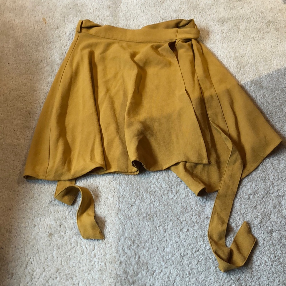 🚨SOLD🚨American Apparel, Small, A-Line Wrap Skirt